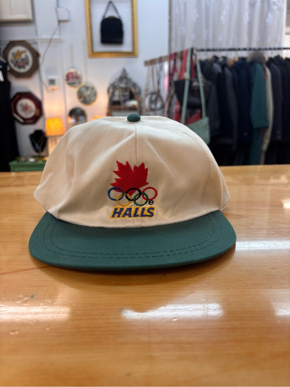 Dead Stock HALLS Olympic Maple Leaf Canada Adjustable Lather Strap back Hat Cap